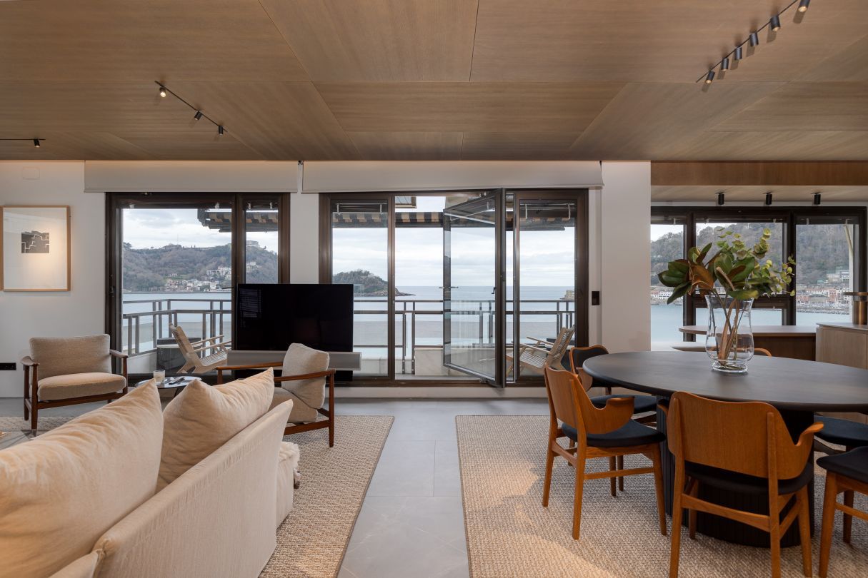 Living room of Flat to rent in Donostia - San Sebastián   with Air Conditioner and Heating