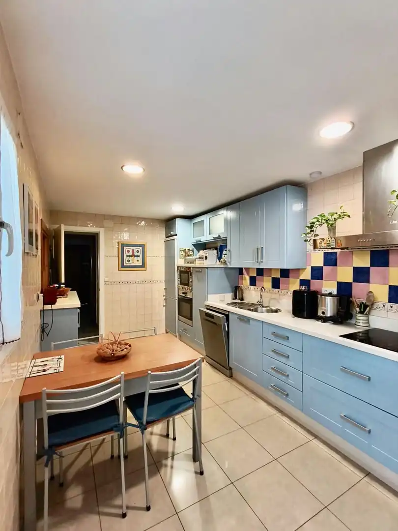 Casa con piscina en venta en Pablo Picasso, imagen 7