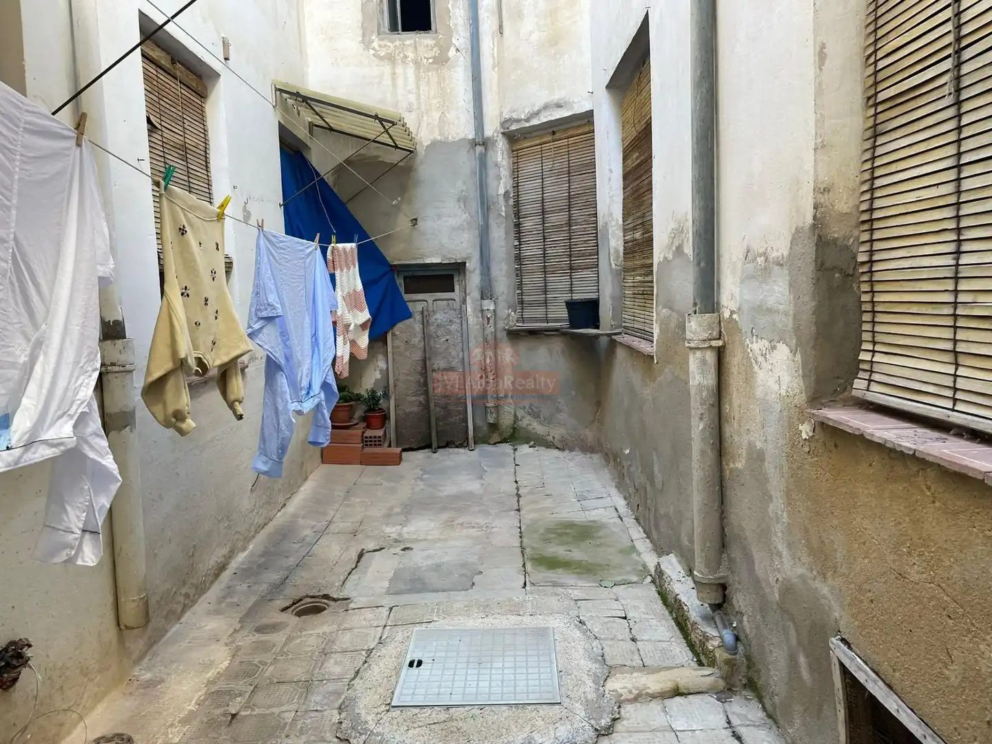 Vista exterior de Planta baja en venta en Albacete