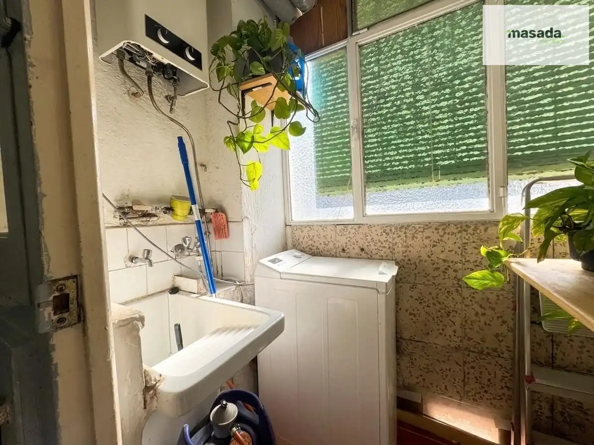 Balcony of Flat for sale in Granada  with Air Conditioner, Storage room and Balcony
