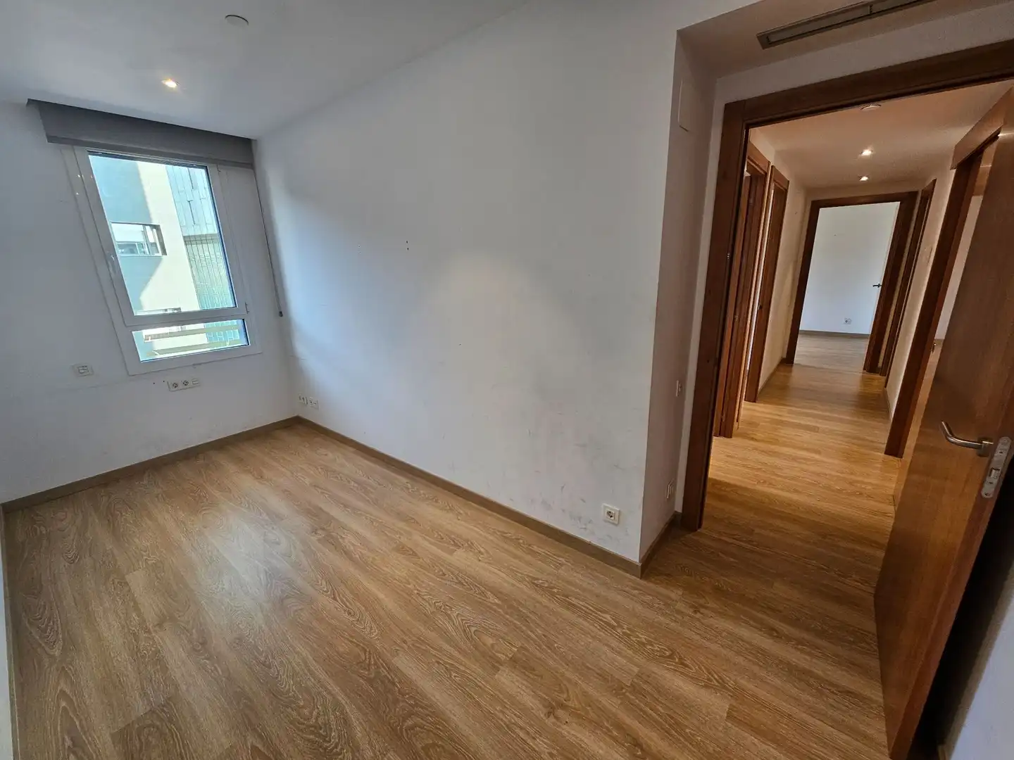 Bedroom of Flat for sale in Barcelona  with Air Conditioner, Heating and Terrace