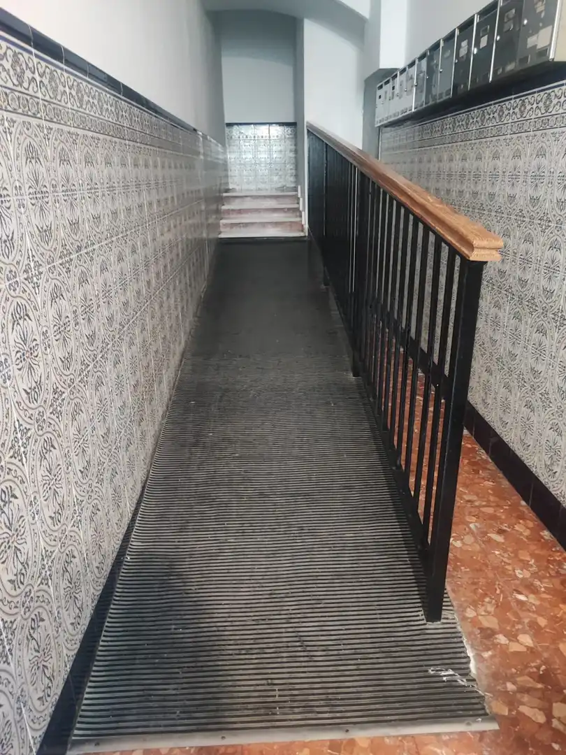 Piso en venta en Almería