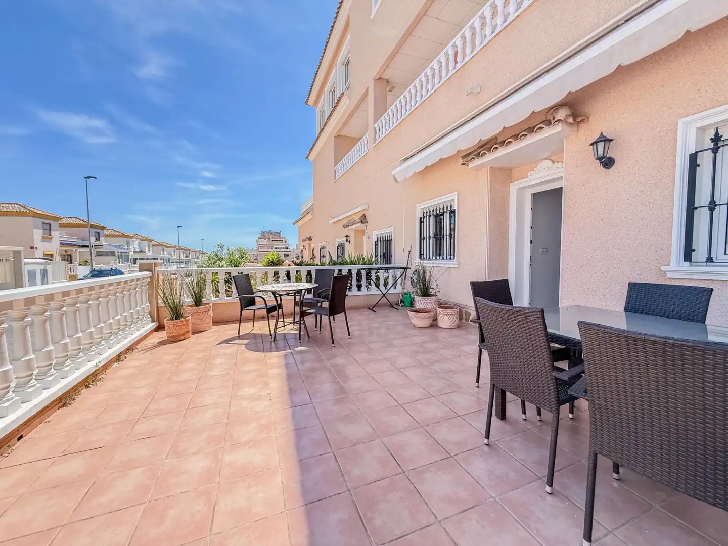 Terrassa de Apartament en venda en Orihuela amb Aire condicionat, Jardí privat i Terrassa