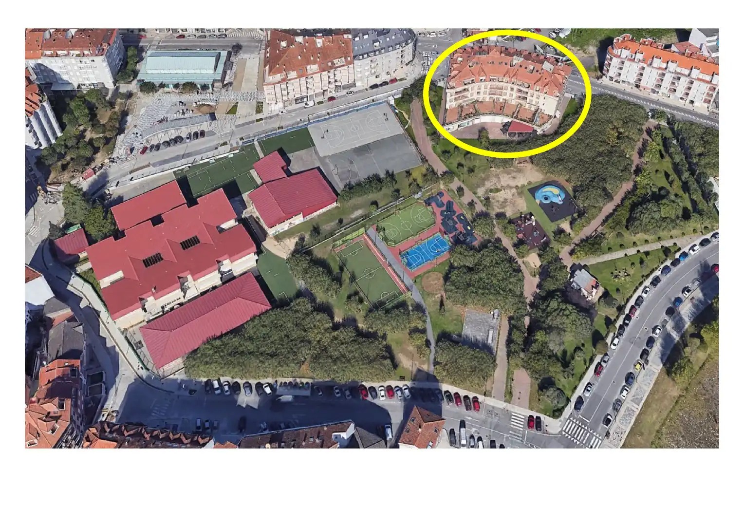 Außenansicht von Geschaftsraum zur Miete in Sanxenxo
