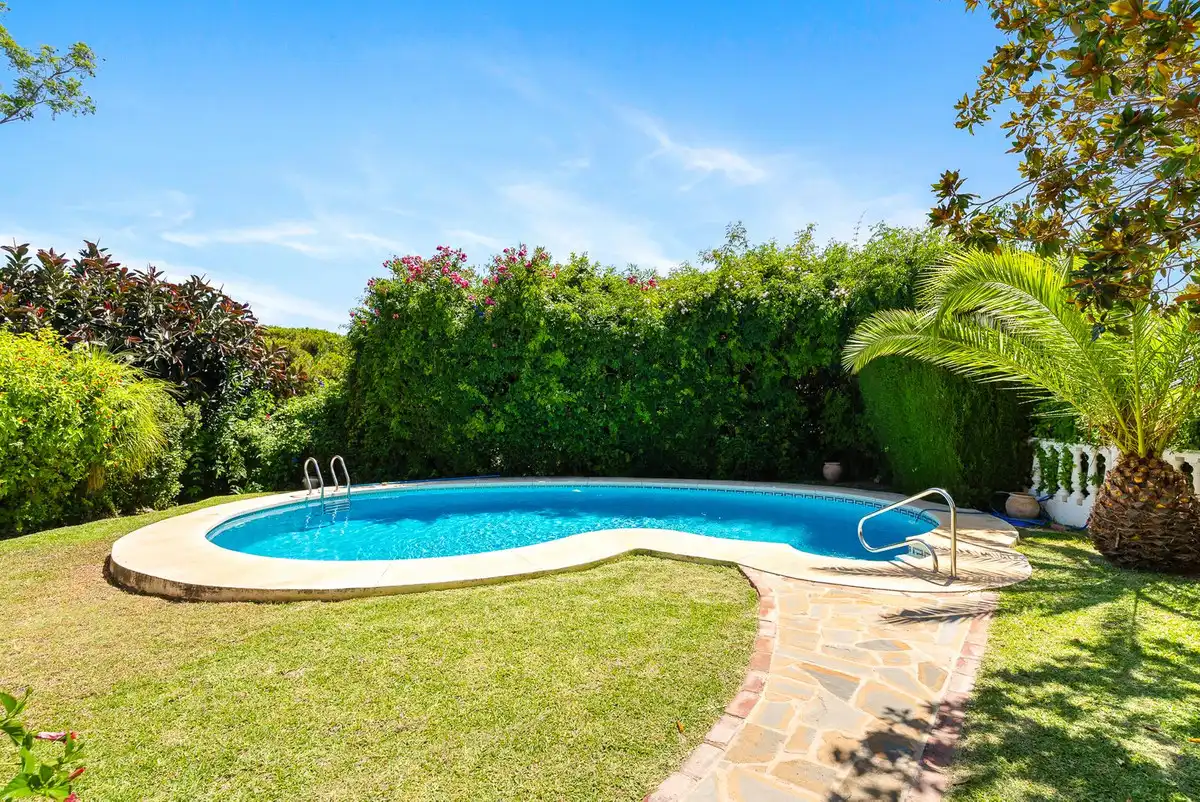 Piscina de Casa o chalet en venta en Mijas con Aire acondicionado, Calefacción y Jardín privado