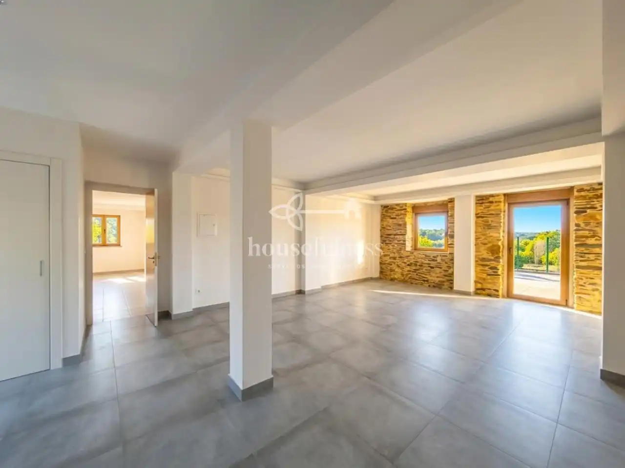 Chalet con jardín en venta en Sedes - Pedroso - Doso