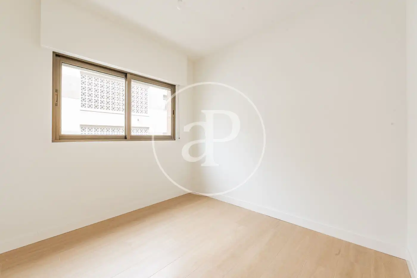 Schlafzimmer von Wohnung zum Verkauf in Ciudad Lineal