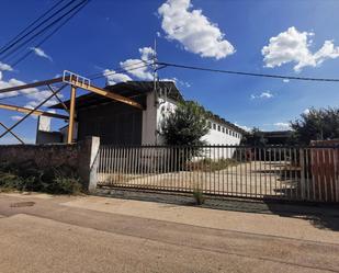 Vista exterior de Local en venda en Alzira