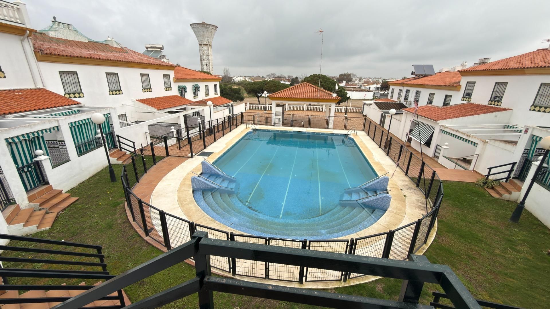 Casa adosada de alquiler