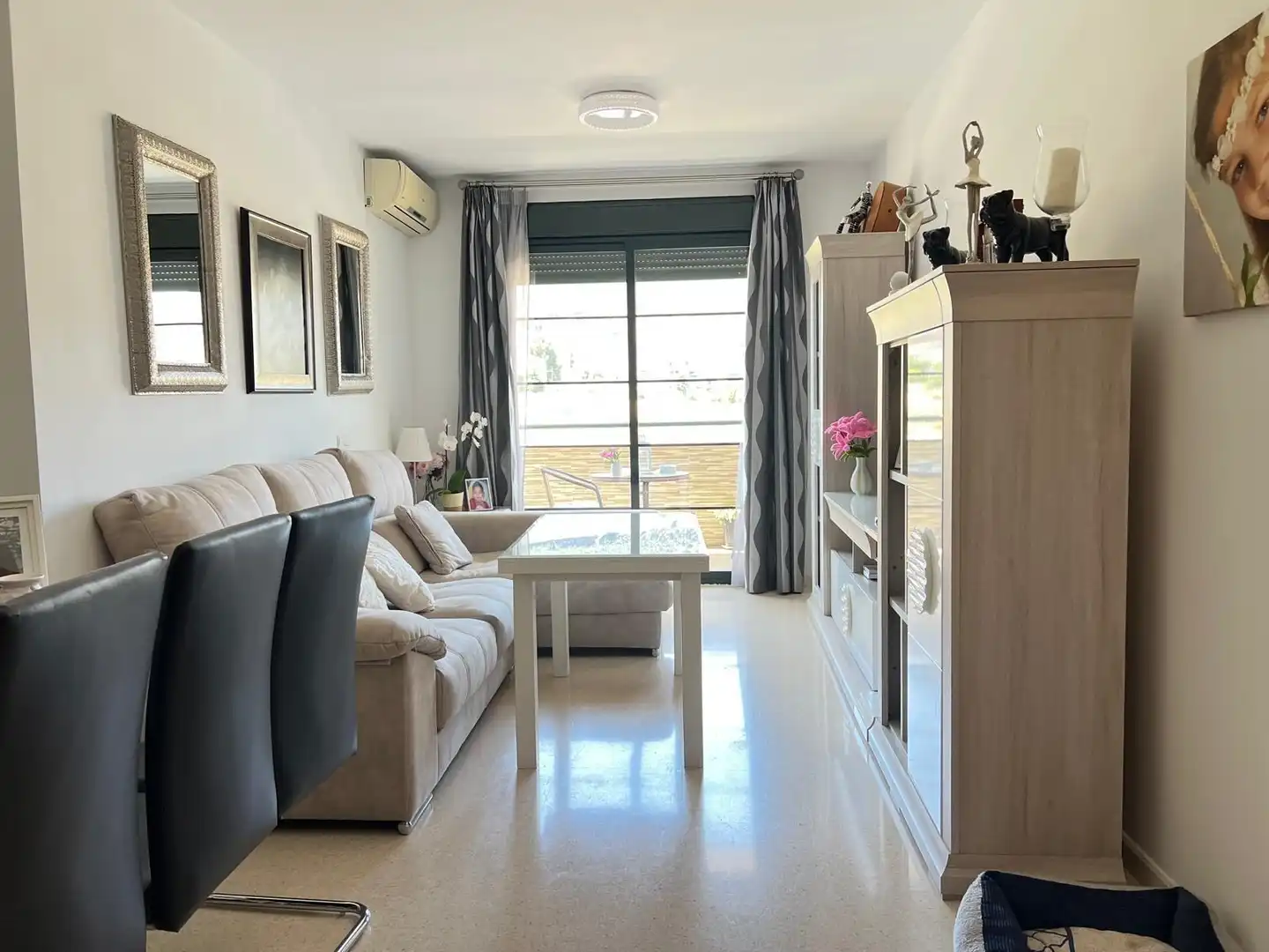 Sala de estar de Piso en venta en Antequera con Calefacción y Terraza