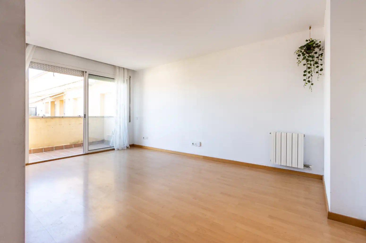 Sala de estar de Piso en venta en Terrassa con Calefacción, Parquet y Terraza