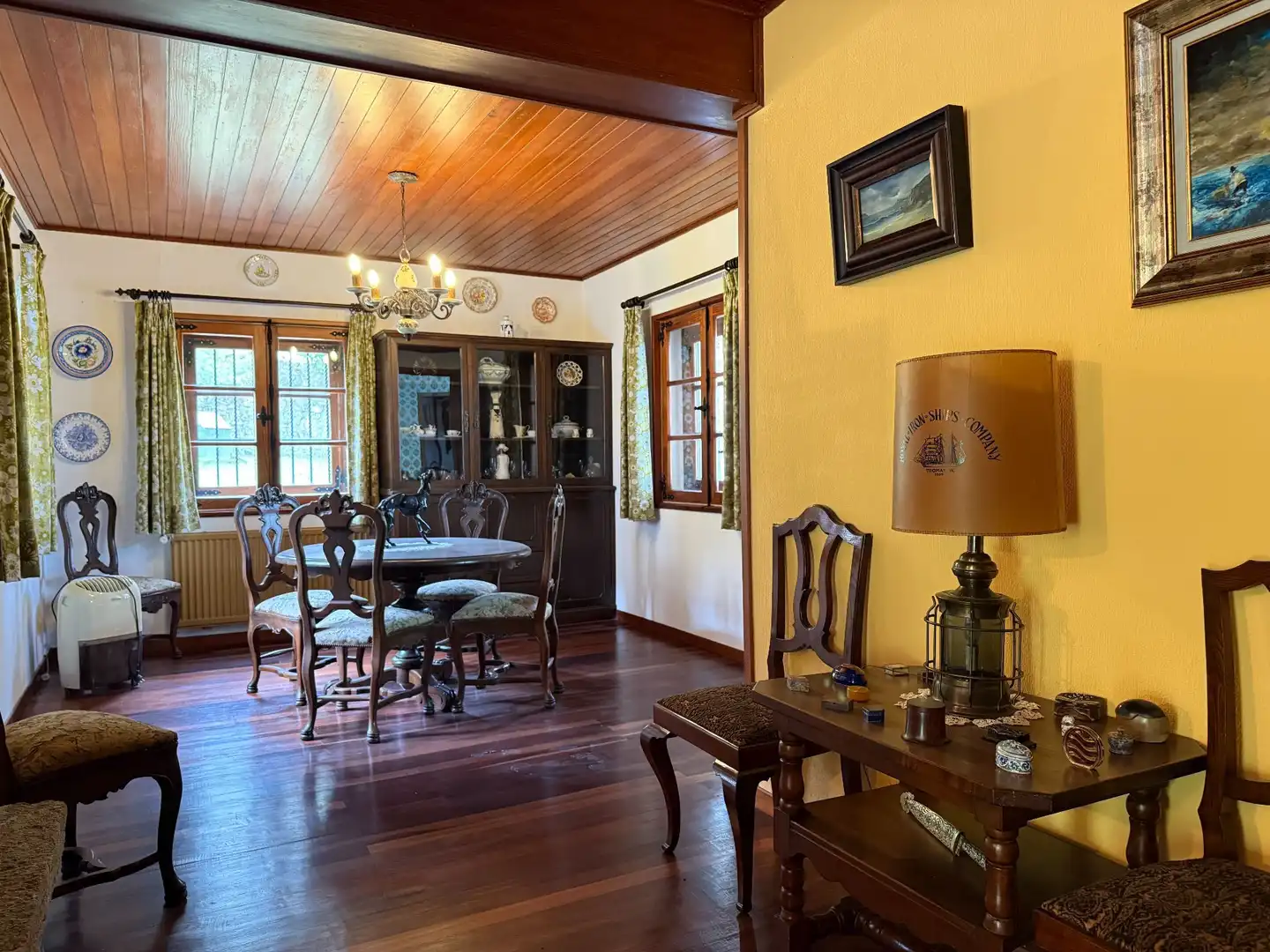 Comedor de Casa o chalet en venta en Muxía con Calefacción y Jardín privado
