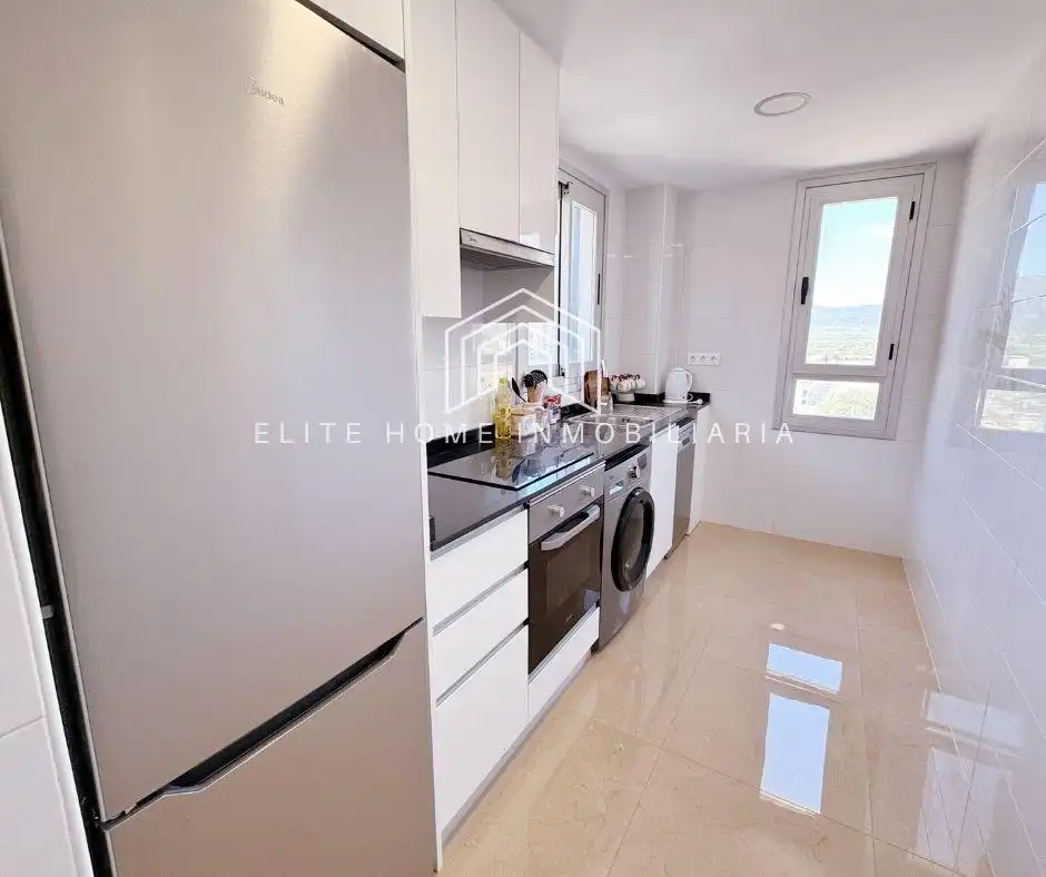 Cocina de Apartamento de alquiler en Cabanes con Aire acondicionado, Terraza y Piscina comunitaria