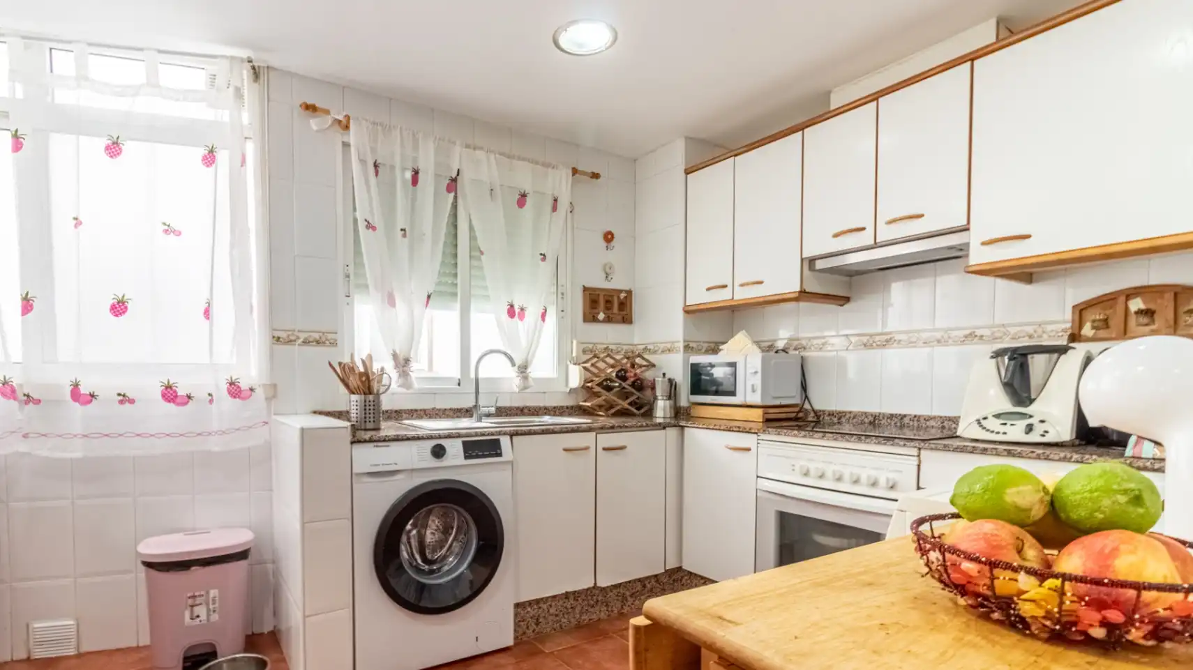 Apartamento con piscina en venta en Centro Urbano, imagen 3