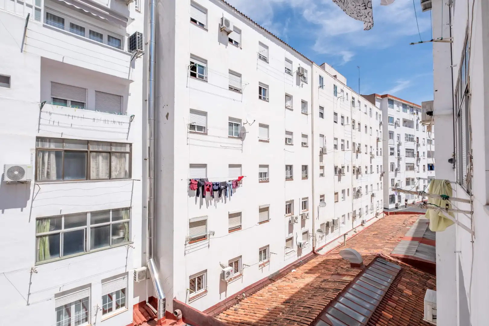 Vista exterior de Piso en venta en Zaragoza con Calefacción, Terraza y Balcón