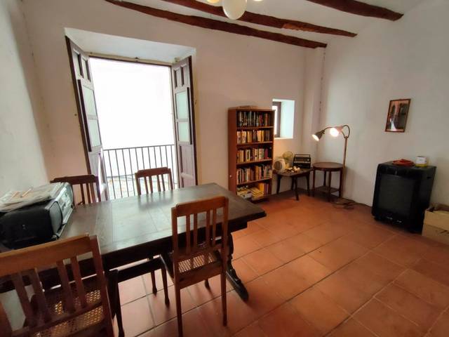 Casa adosada en Venta en Valderrobres