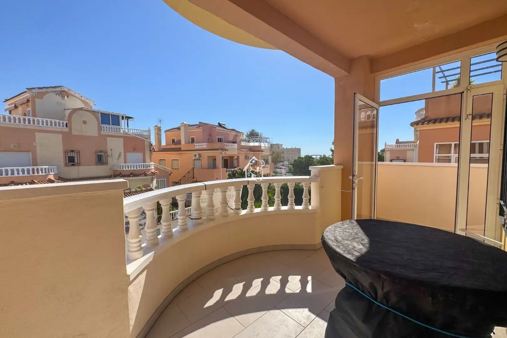 Terrassa de Casa o xalet en venda en Orihuela amb Aire condicionat, Terrassa i Piscina