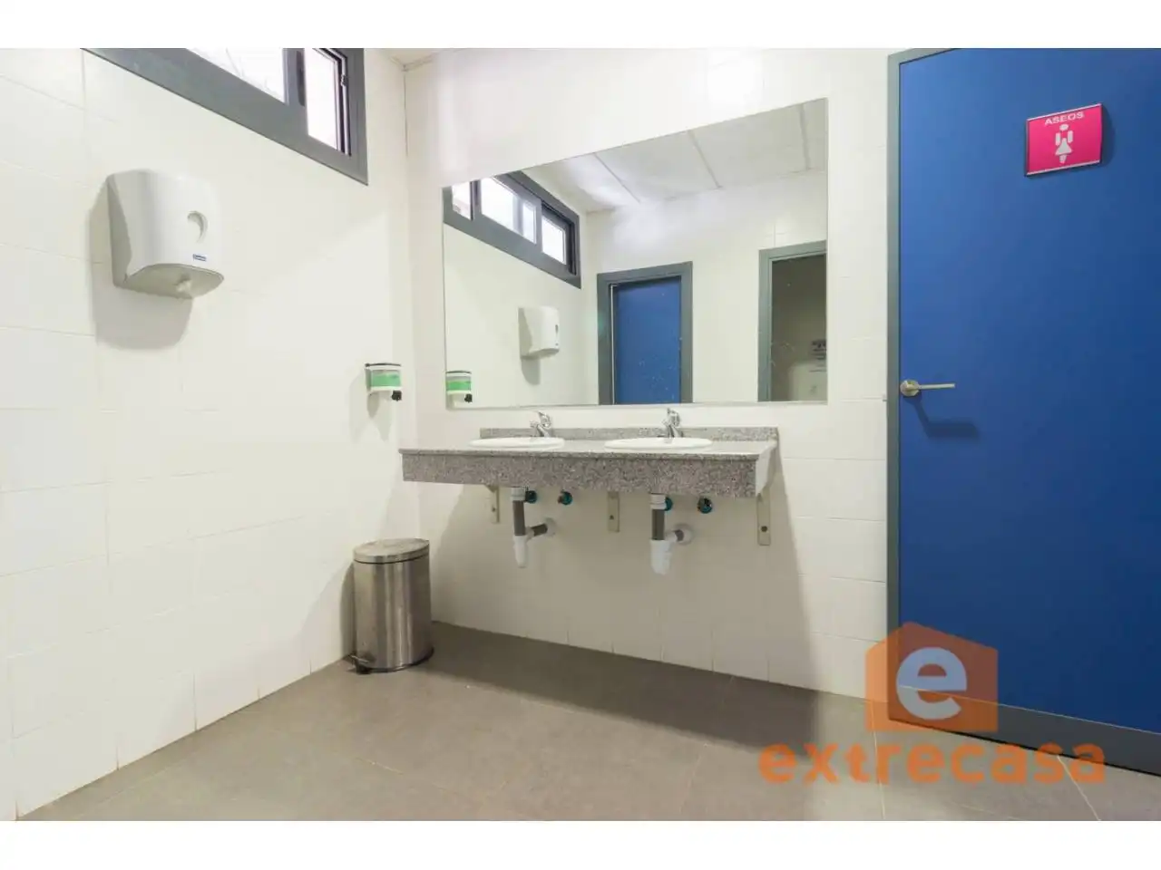 Business premises for sale in Talavera la Real, imagen 4