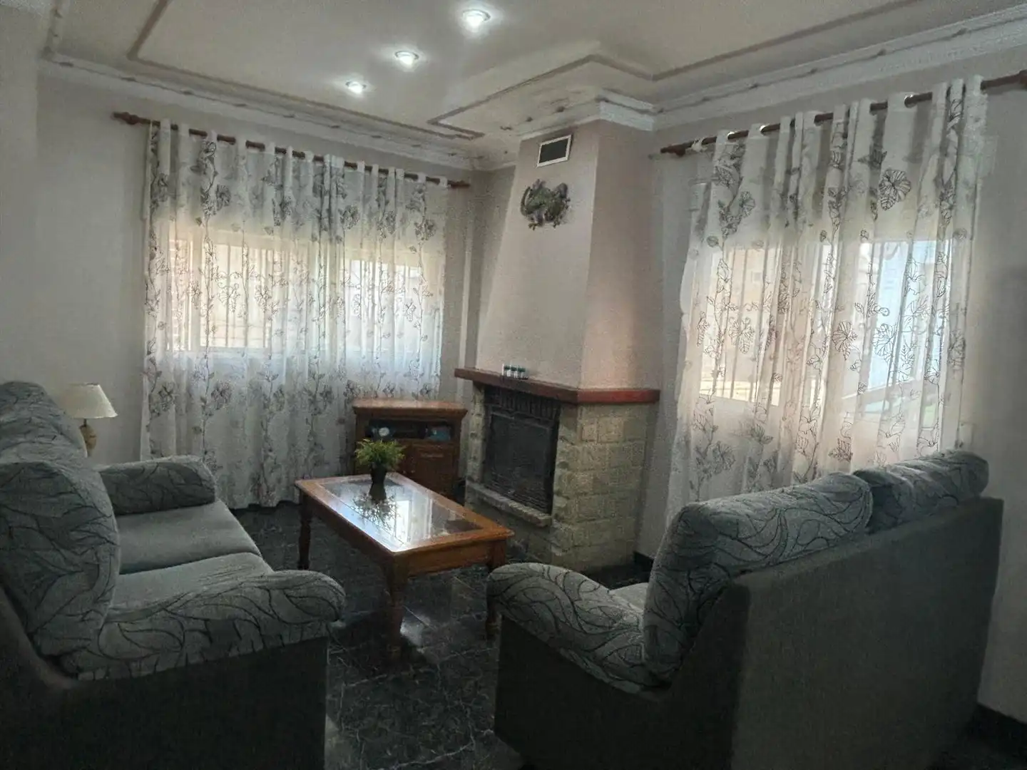 Sala d'estar de Casa o xalet en venda en Sagunto / Sagunt amb Aire condicionat, Terrassa i Traster