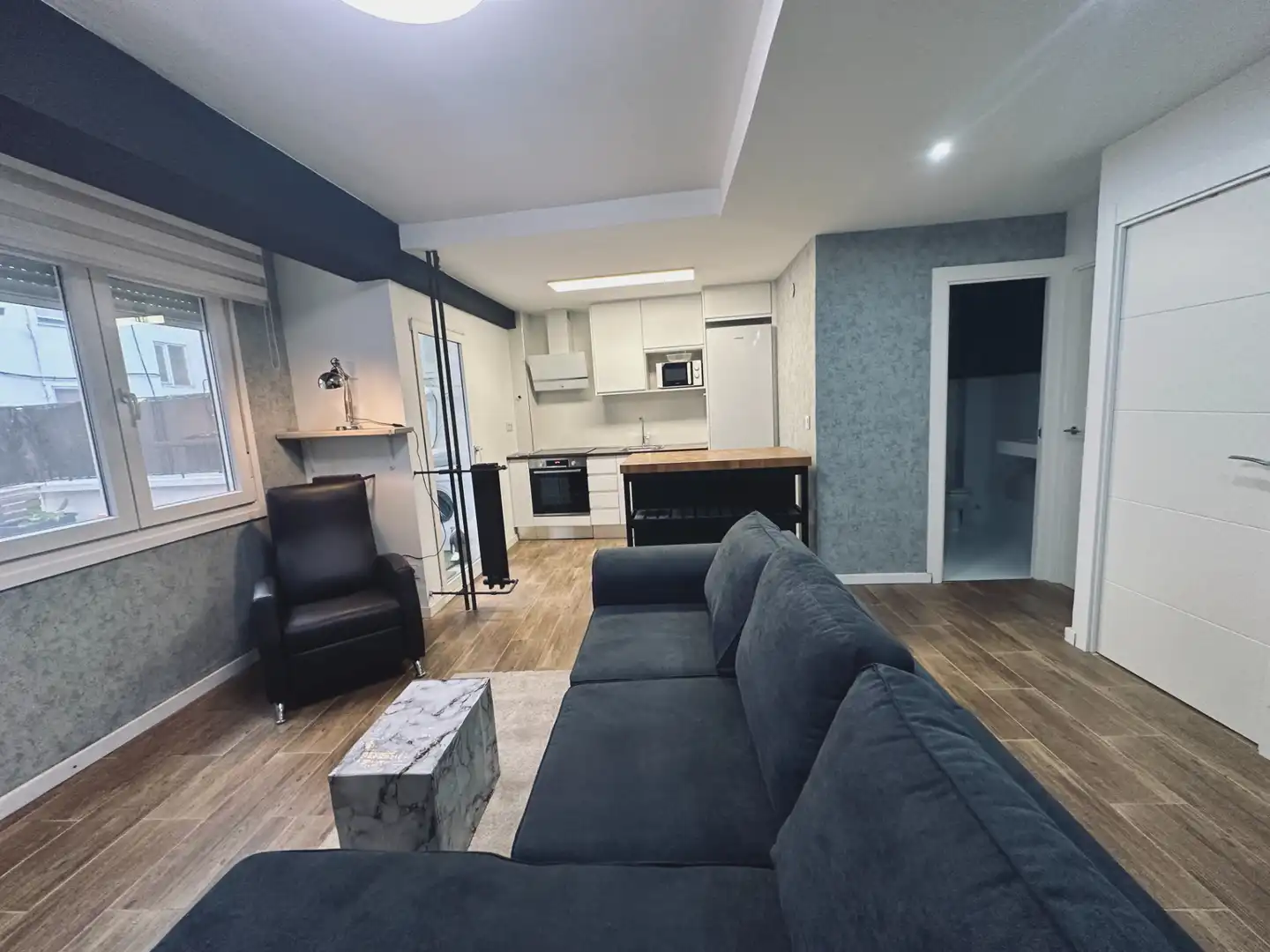 Sala de estar de Piso de alquiler en Zaragoza con Calefacción, Amueblado y Horno