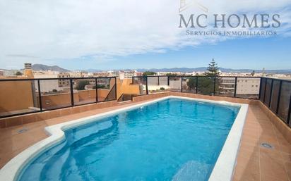 Swimming pool of Planta baja for sale in Almoradí  with Storage room, Oven and Washing machine