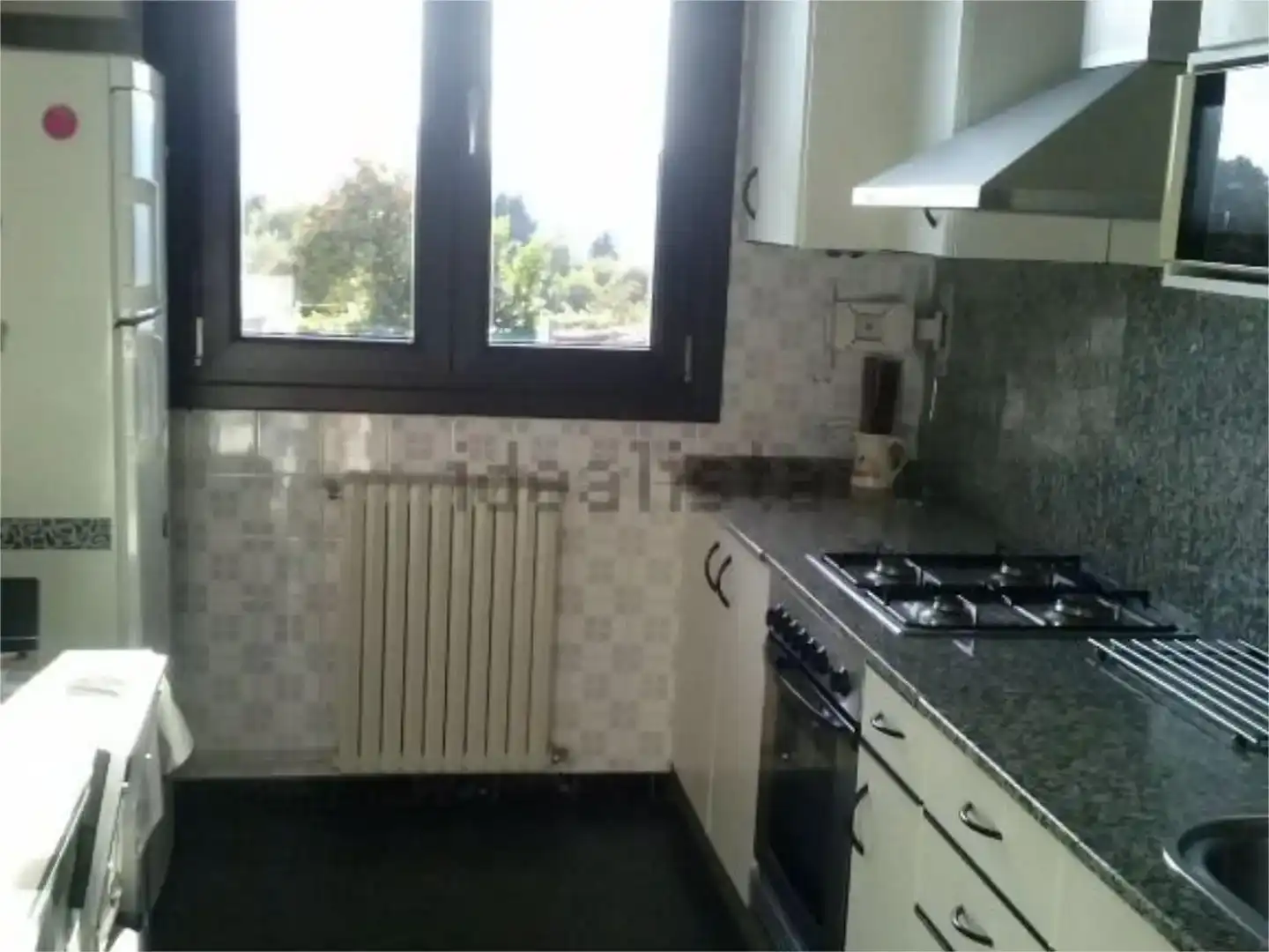 Küche von Wohnung zur Miete in A Cañiza   mit Parkett und Möbliert