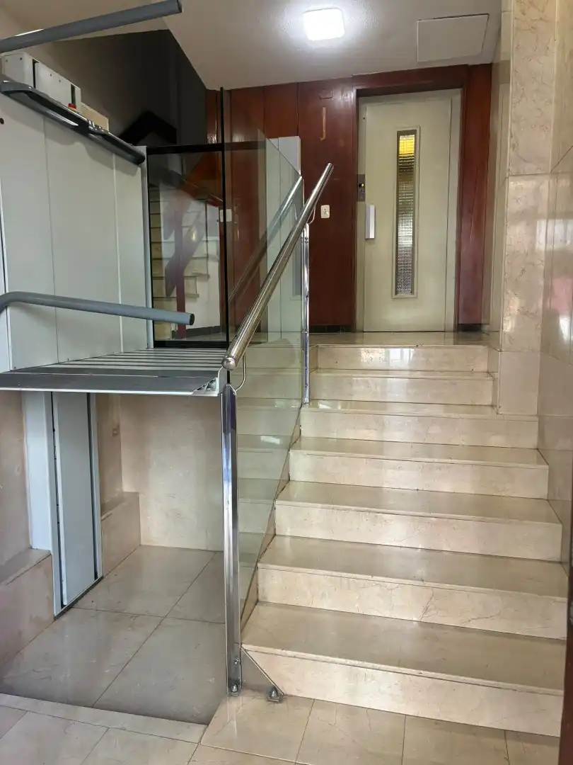 Piso con terraza en venta en Linares, imagen 31