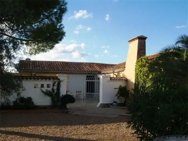 Exterior view of Residential for sale in Madroñera