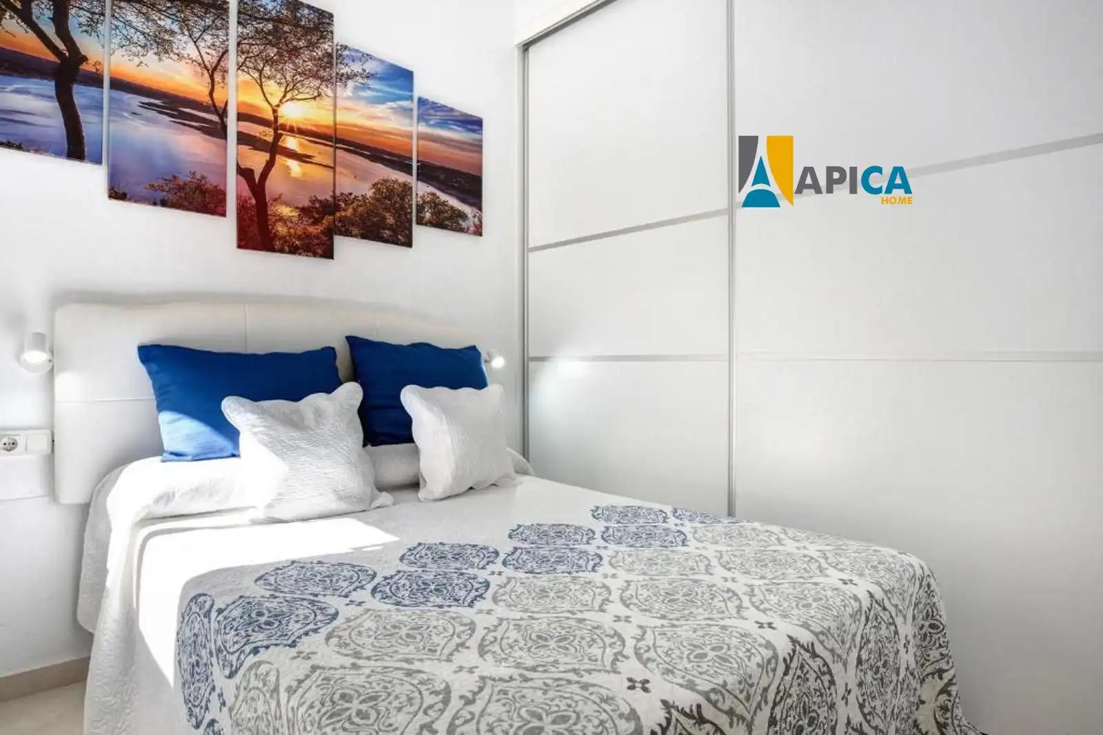 Bedroom of Flat for sale in Barbate  with Air Conditioner, Terrace and Furnished