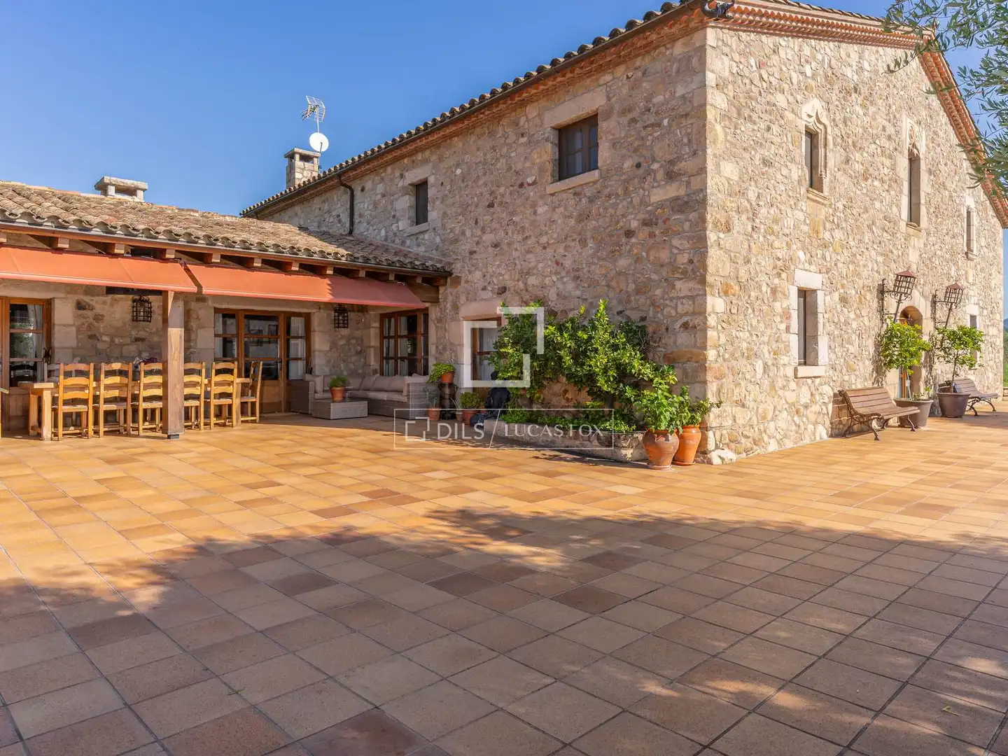 Exterior view of Country homes for sale in Breda  with Air Conditioner, Heating and Private garden