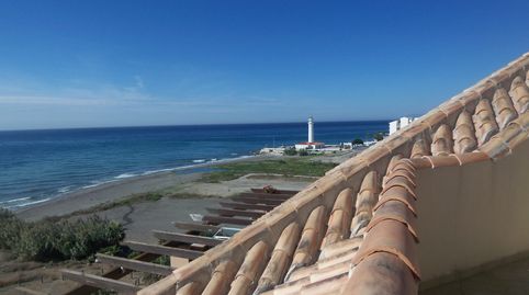 Ático en Primera Línea de Playa en Torrox Costa: ¡Vistas al Mar y Comodidad Total!, image 4
