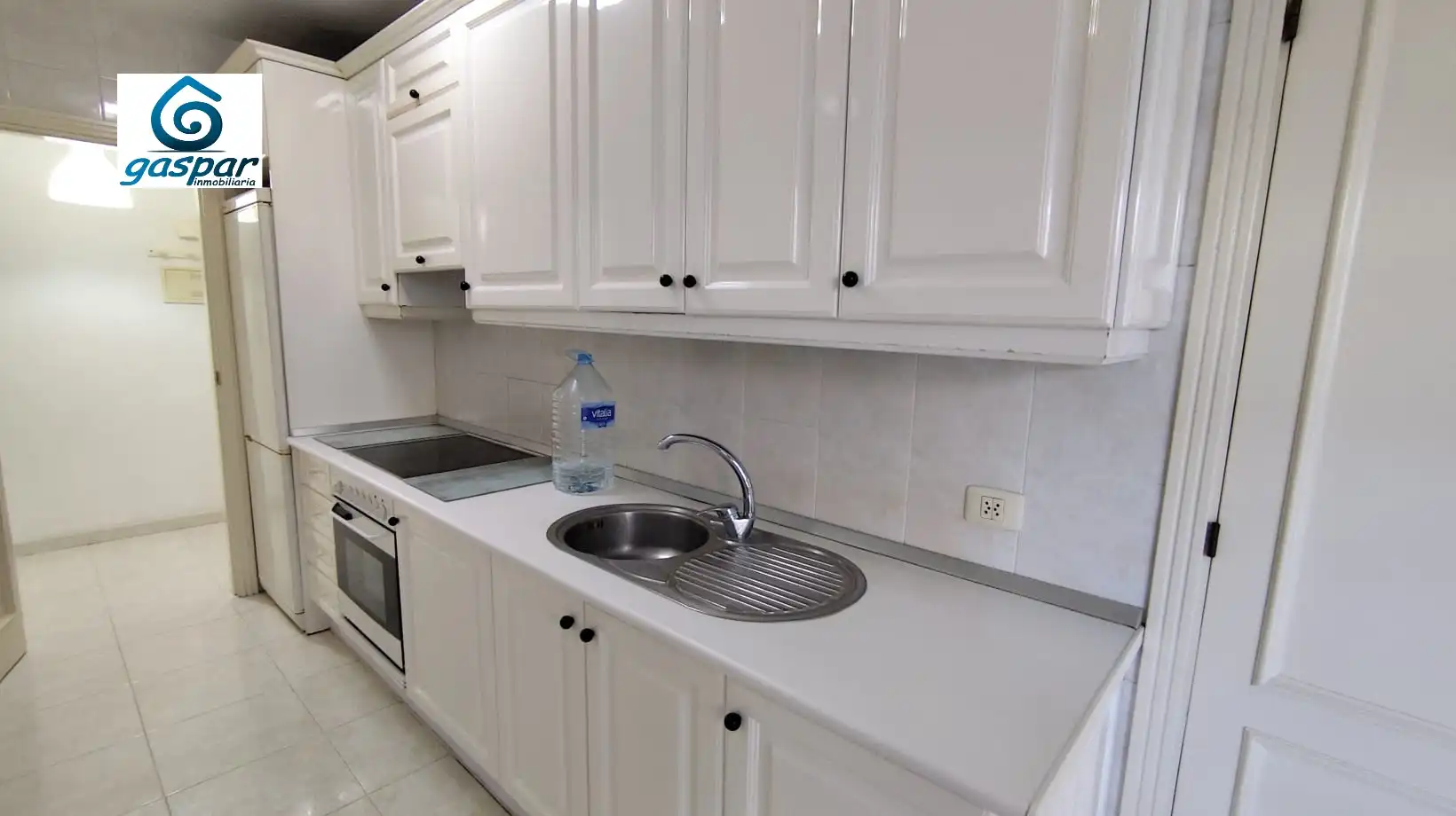 Cocina de Piso de alquiler en San Cristóbal de la Laguna con Jardín privado, Horno y Balcón