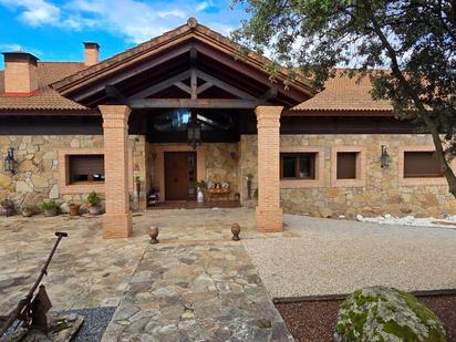 Casa o xalet en venda en Villanueva de la Cañada amb Calefacció, Jardí privat i Terrassa