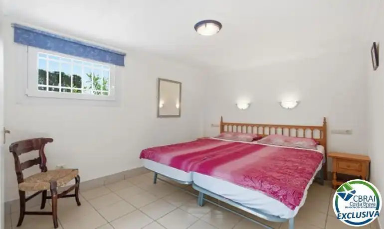 Schlafzimmer von Country house zum Verkauf in Roses mit Heizung, Privatgarten und Terrasse