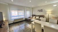 Living room of Flat for sale in Sant Adrià de Besòs  with Air Conditioner and Heating