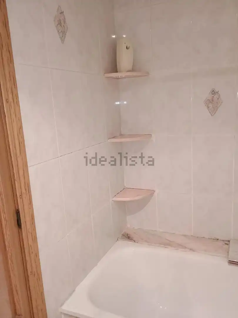 Bathroom of Flat for sale in Alcoy / Alcoi  with Air Conditioner and Storage room
