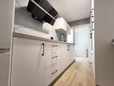 Appartamento con balcone in affitto a Avenida Avenida Fernando Calzadilla Maestre