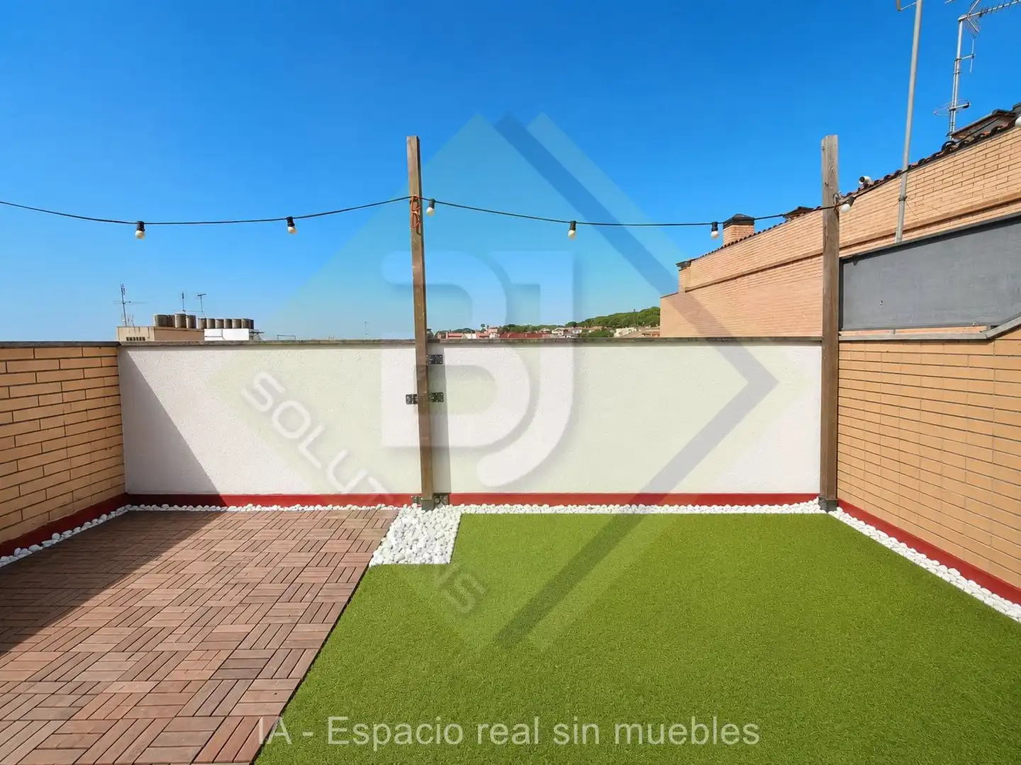 Terraza de Ático en venta en Canet de Mar con Calefacción, Terraza y Horno