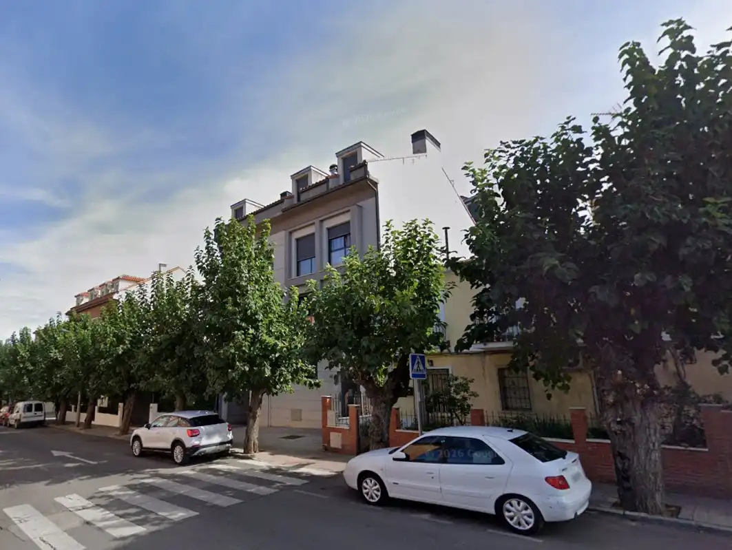 Apartamento de alquiler en Calle de Jesús, Nuevo Aranjuez - Ciudad de las Artes