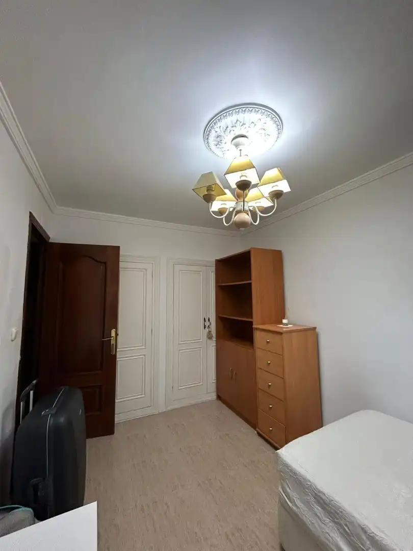 Habitación de Piso de alquiler en Melilla con Amueblado, Horno y Lavadora