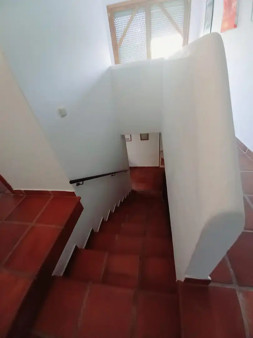 Casa adosada en venta en Comares con Terraza, Trastero y Amueblado