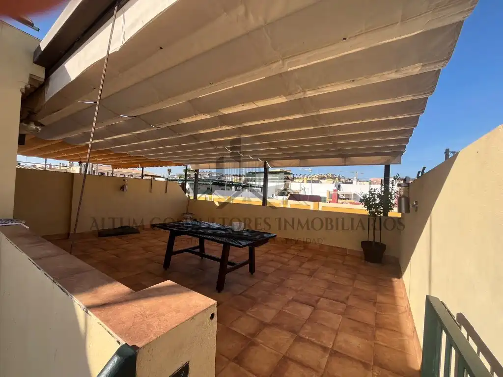 Terraza de Casa o chalet en venta en Nueva Alcalá