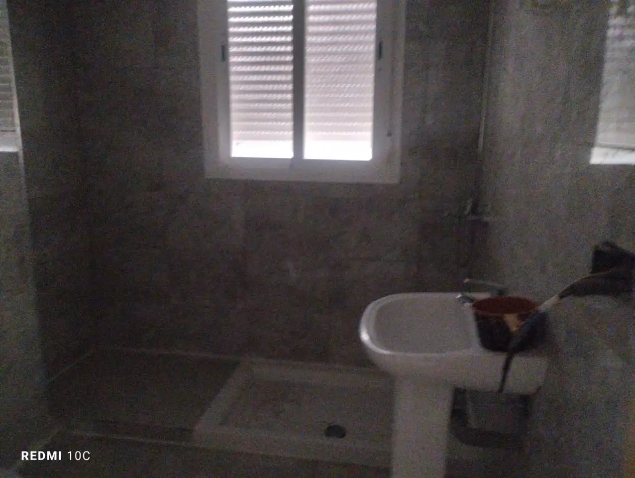 Bathroom of Flat for rent in Melilla