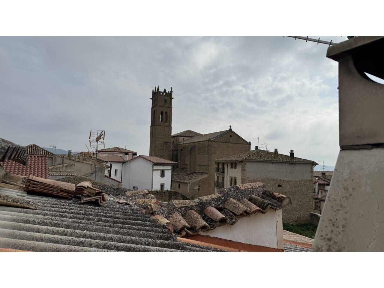 Exterior view of House or chalet for sale in Artajona  with Heating and Terrace