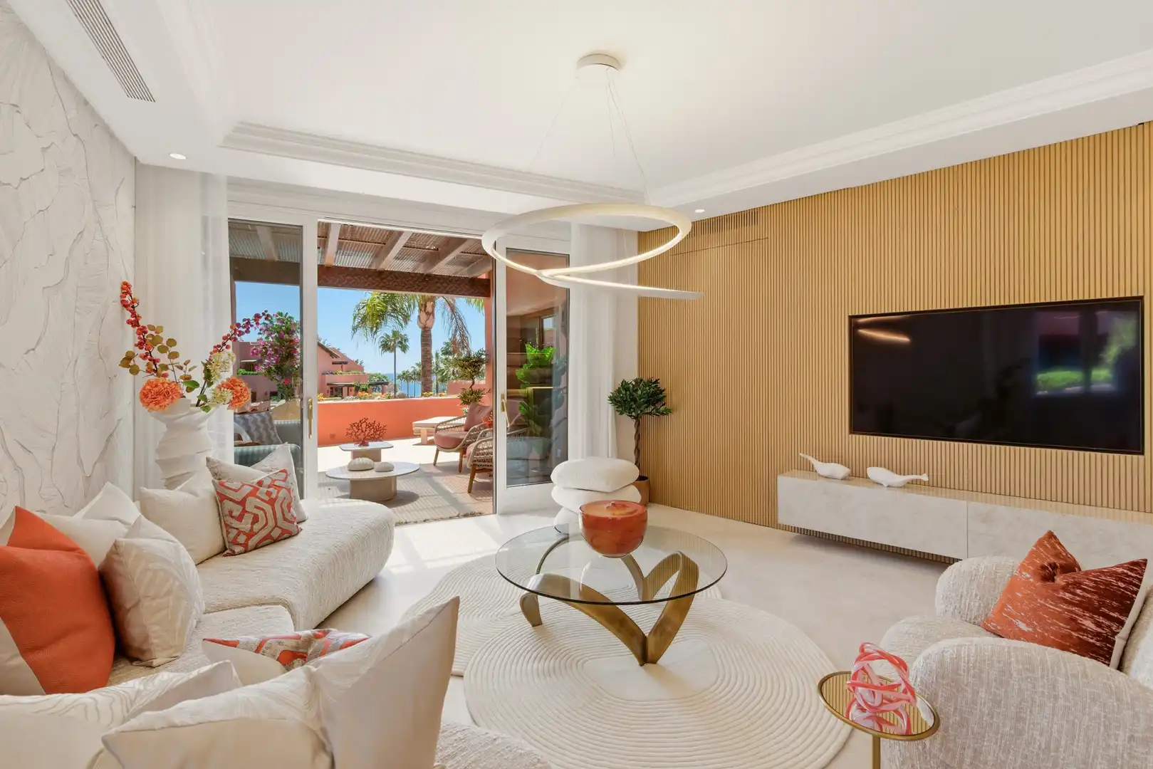 Living room of Attic for sale in Estepona  with Air Conditioner, Heating and Terrace