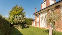 Jardí de Casa o xalet en venda en Begues amb Aire condicionat, Calefacció i Jardí privat