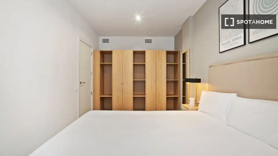 Bedroom of Flat for rent in Barcelona  with Air Conditioner, Heating and Furnished