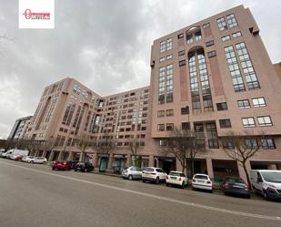 Exterior view of Flat to rent in Burgos Capital  with Heating, Terrace and Storage room