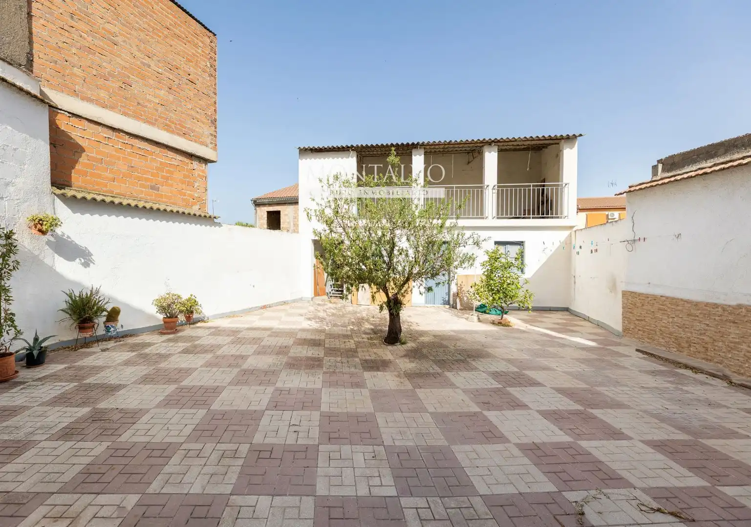 Vista exterior de Casa o xalet en venda en Atarfe