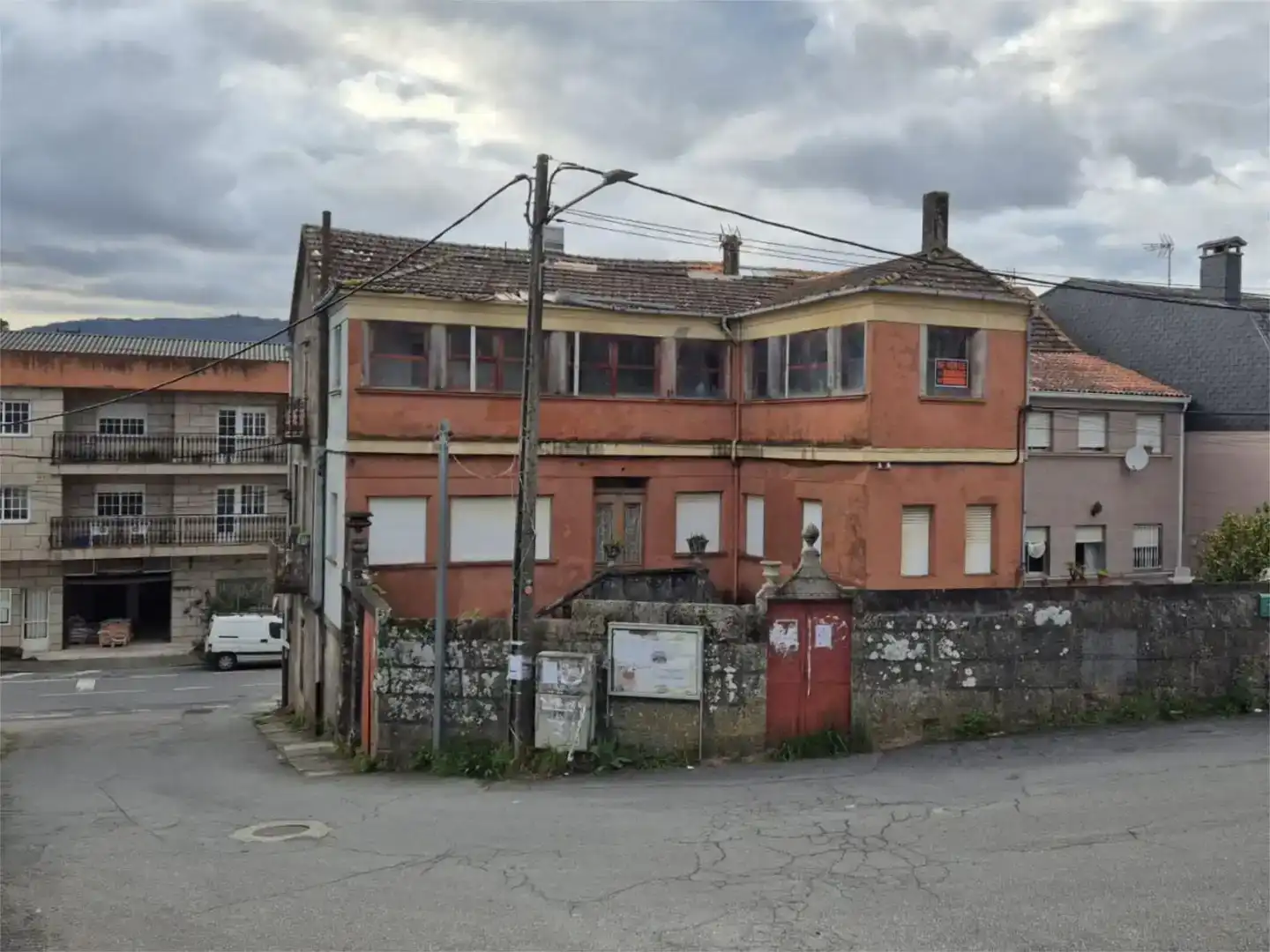 Vista exterior de Casa adosada en venda en Pontevedra Capital 